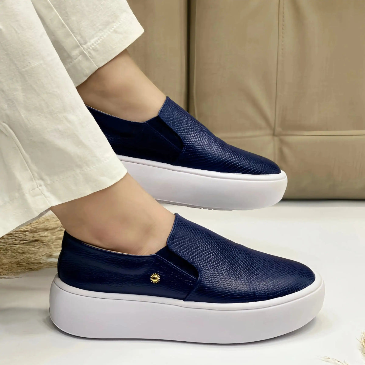 Sneakers Tokio en Cuero - El Bazar Digital